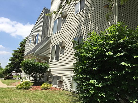 3rd image of 315 N Lowe St APT 50D