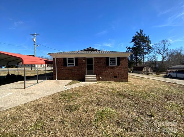 109 Fish Camp Rd, Rutherfordton, NC 28043