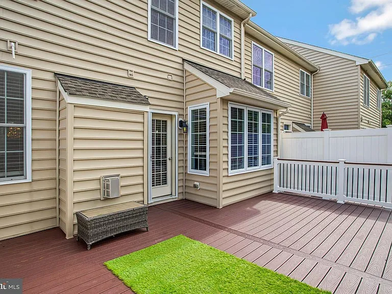 10805 Lariat Way — Photo 38
