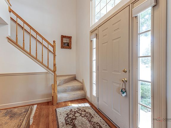 3rd image of 18074 W Banbury Dr