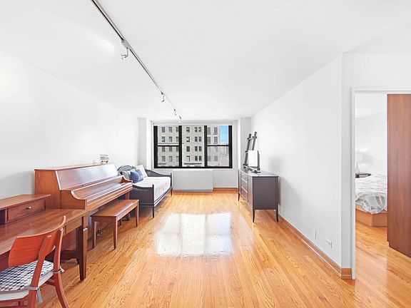 2nd image of 301 E 79th St APT 12D