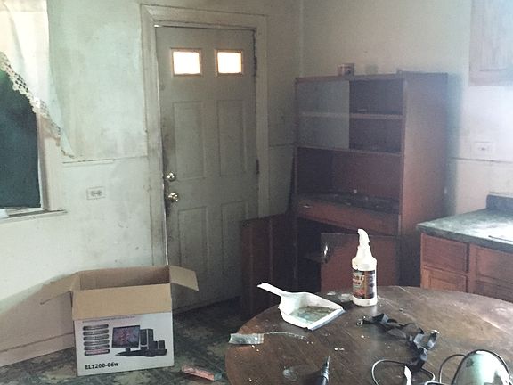 4th image of 3419 E 65th St