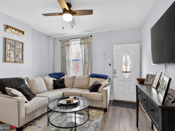 2440 E Gordon St, Philadelphia, PA 19125
