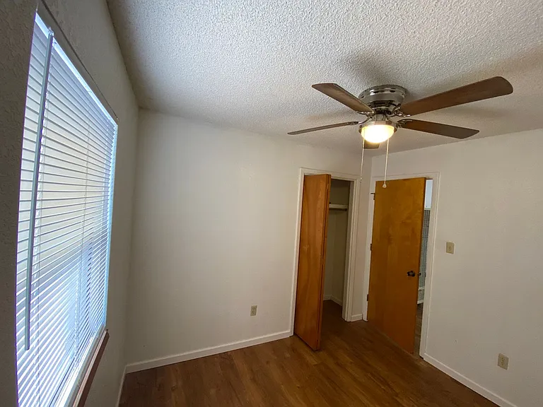 2601 Pecan Dr #C — Photo 6
