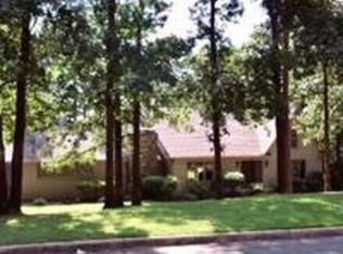 57 Kings Arms Rd, Little Rock, AR 72227