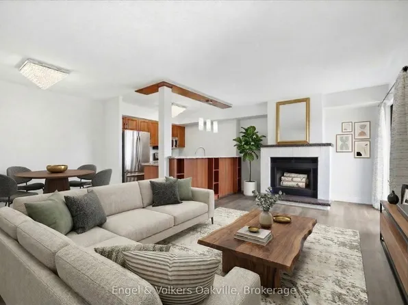 1000 Cedarglen Gate Unit 625, Mississauga, ON L5C 3Z5