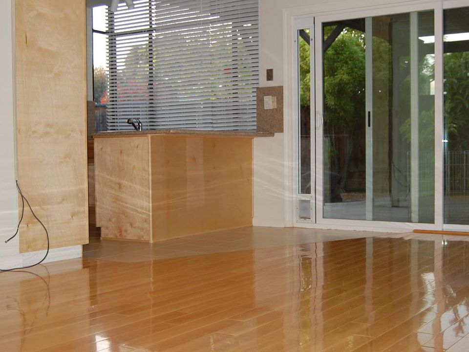 2nd image of 45130 Parkmeadow Dr