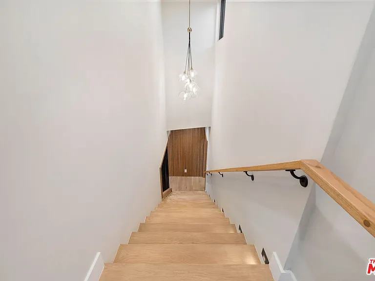 27187 Sea Vista Dr — Photo 15