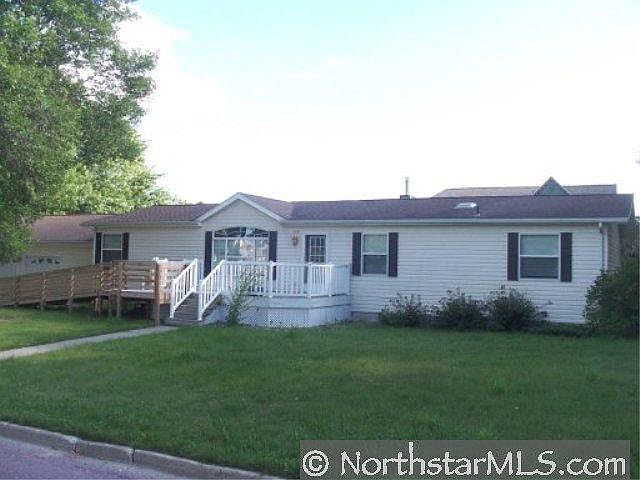 1st image of 303 Renville Street