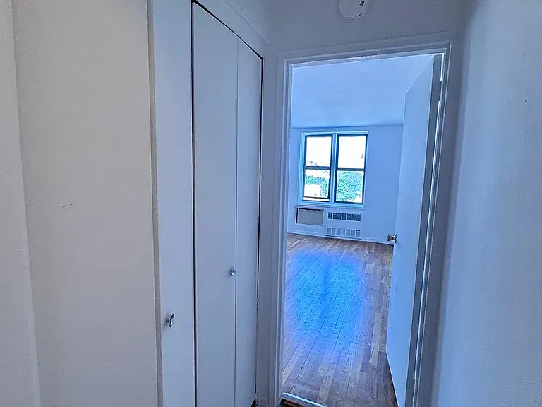 8635 21st Ave #7W — Photo 3