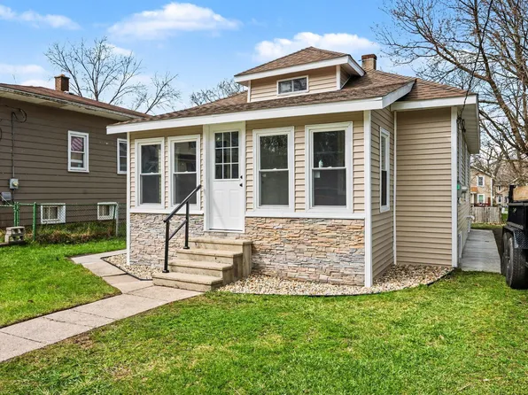 1215 Palmer Ave, Kalamazoo, MI 49001