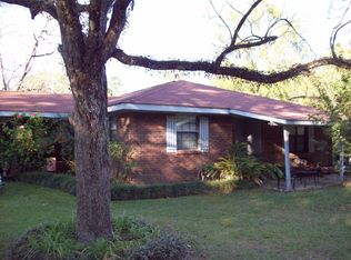 1526 Section Line Rd, Picayune, MS 39466