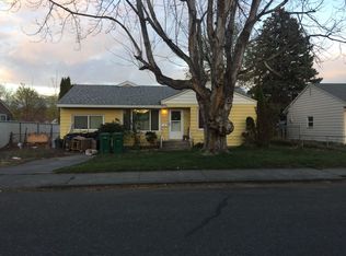 17 S Sharron St, Kennewick, WA 99336