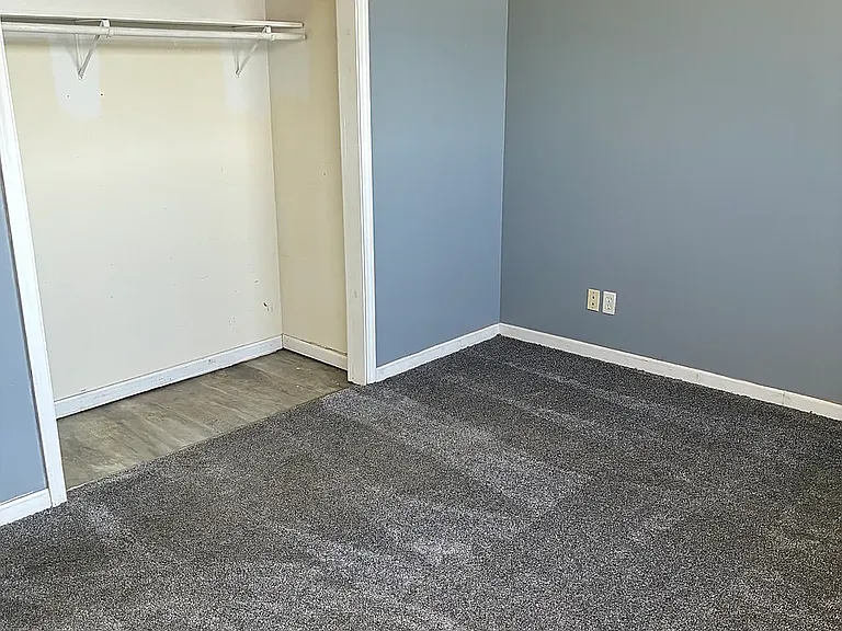 25 S Benton St #11 — Photo 4