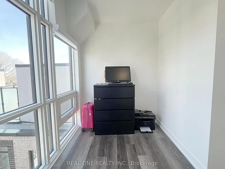 851 Sheppard Ave W #19 — Photo 16
