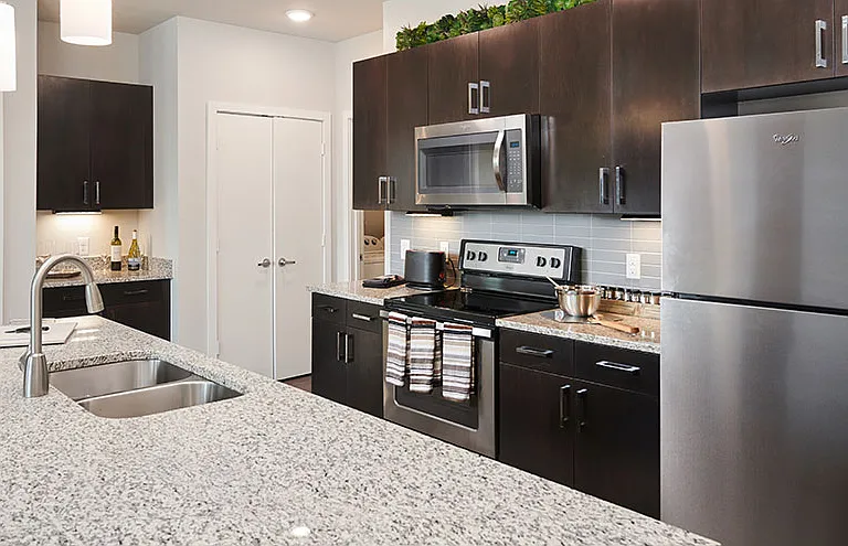 The Kennedy Apartments — Photo 1