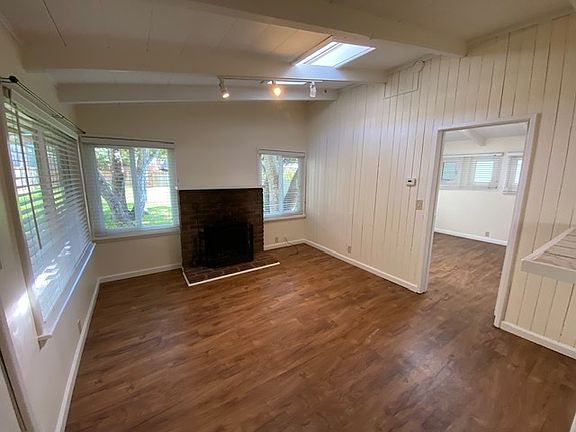 5th image of 1314 Lincoln Ave