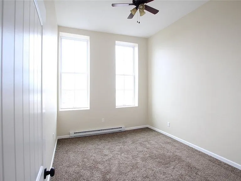 255 State St #B — Photo 3
