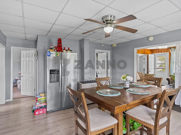 121 Farmington Ave #3 — Photo 4