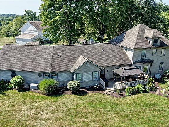 2nd image of 10557 Soehnlen Rd NW