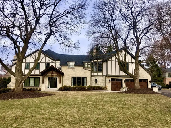 1015 San Jose DRIVE, Elm Grove, WI 53122