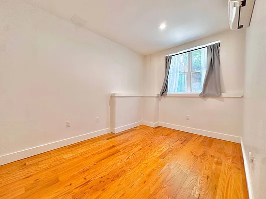 Rented by Doorway NYC, LLC | media 2
