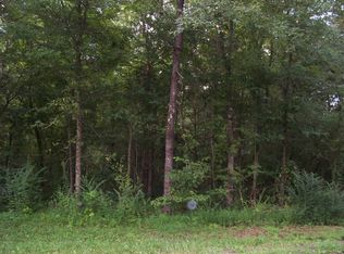 100 Doya Ln, Tellico Plns, TN 37774