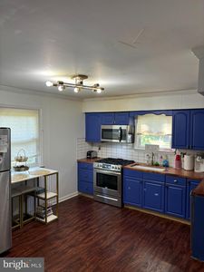 23 Essex Ave, Sicklerville, NJ, 08081