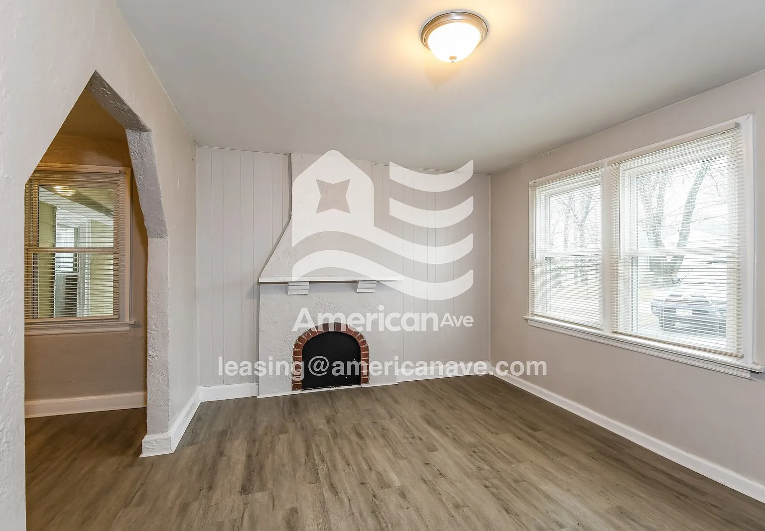 2 bed, 1.0 bath, 985 sqft, $992 — Photo 3