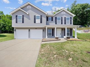 2851 Mallard Ct, Imperial, MO 63052