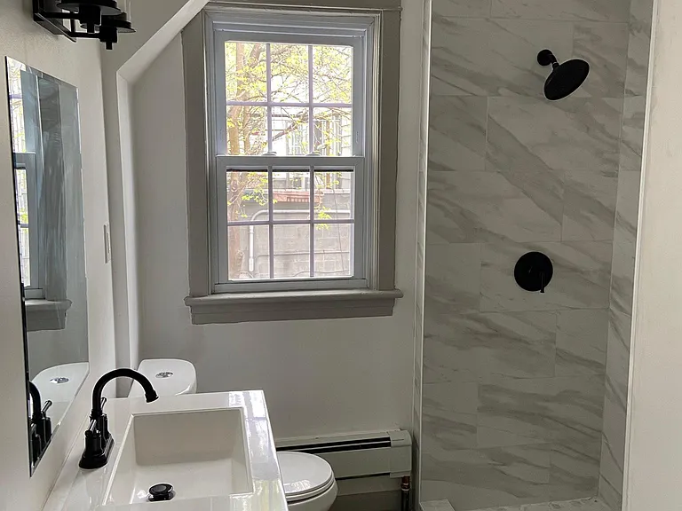 661 Myrtle Ave — Photo 1