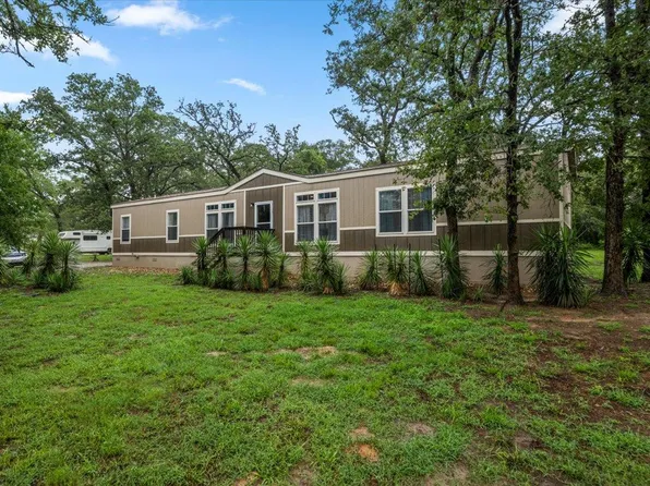 217 Pine Hill Loop, Bastrop, TX 78602