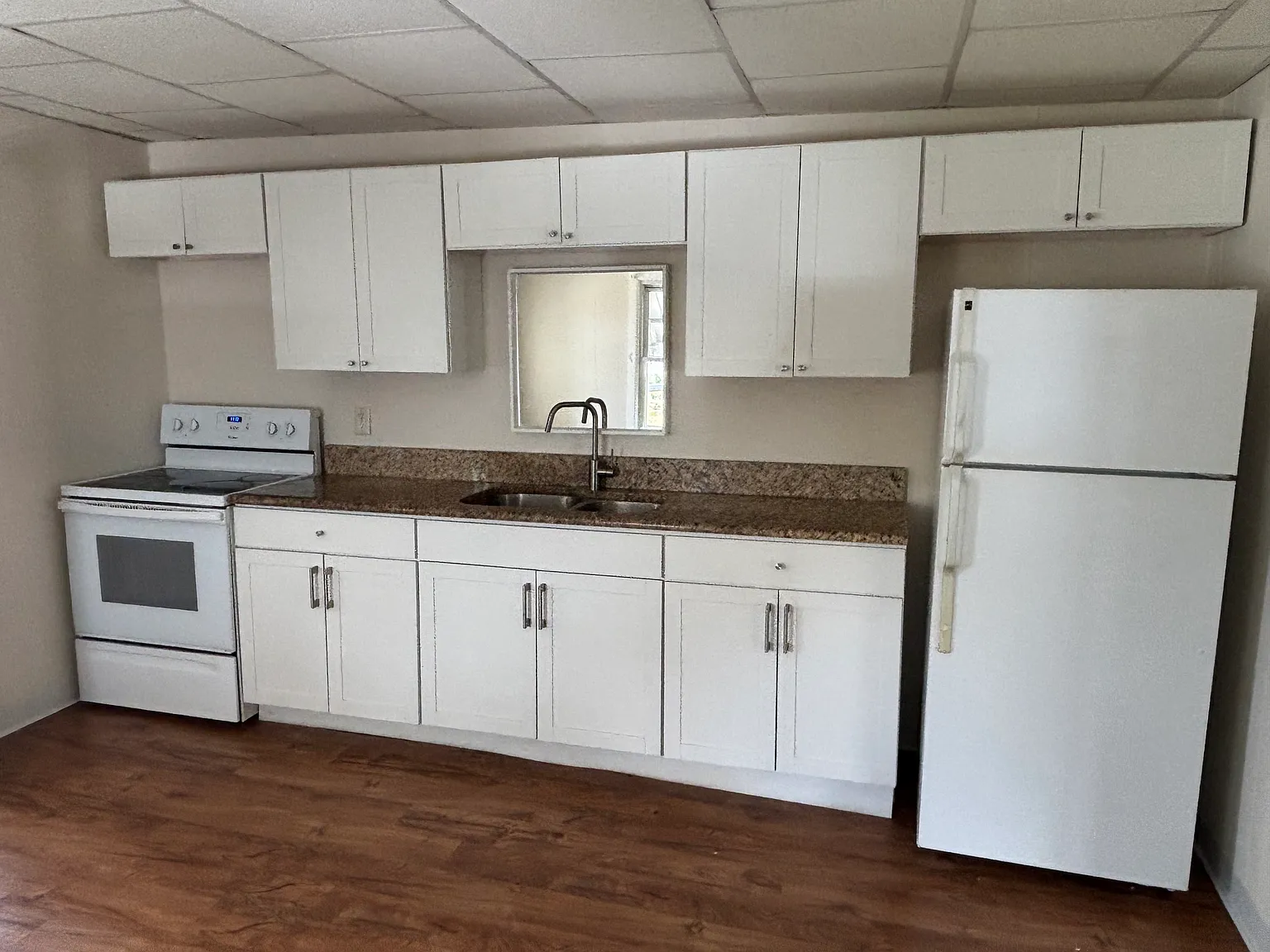 2 bed, 1130 sqft, $1,100 — Photo 3