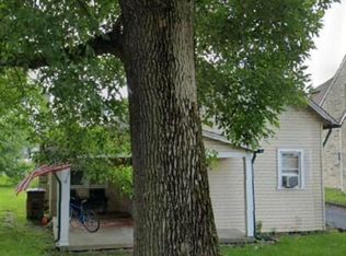 1214 California St, Columbus, IN 47201