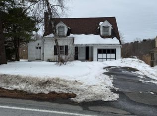 32 Jason St, Pittsfield, MA 01201