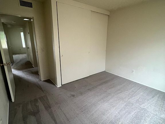 4th image of 1016 E Deodar St APT 4