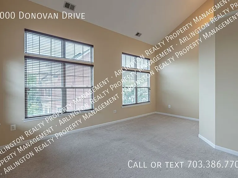 5000 Donovan Dr — Photo 30