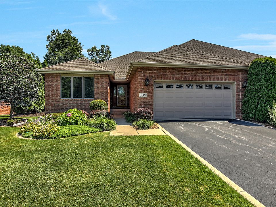 1st image of 8307 Meadow Ln