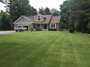 11 Invitational Dr, Gaylord, MI 49735