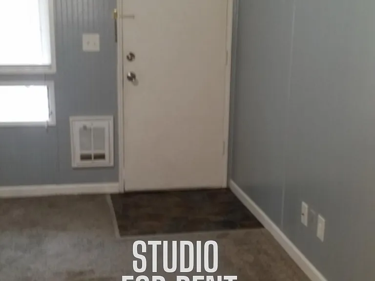 2808 S 221st St #13 — Photo 6