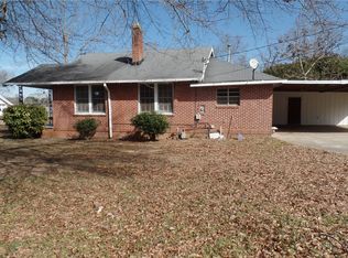15 8th St, Gainesville, GA 30504