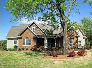 185 White Oak Valley Rd NW, Cleveland, TN 37312