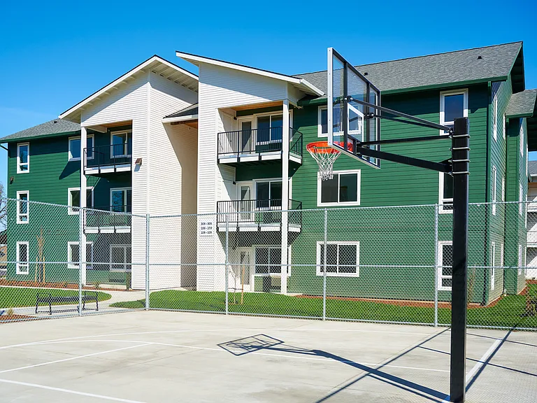 Bear Creek Apartments — Photo 51
