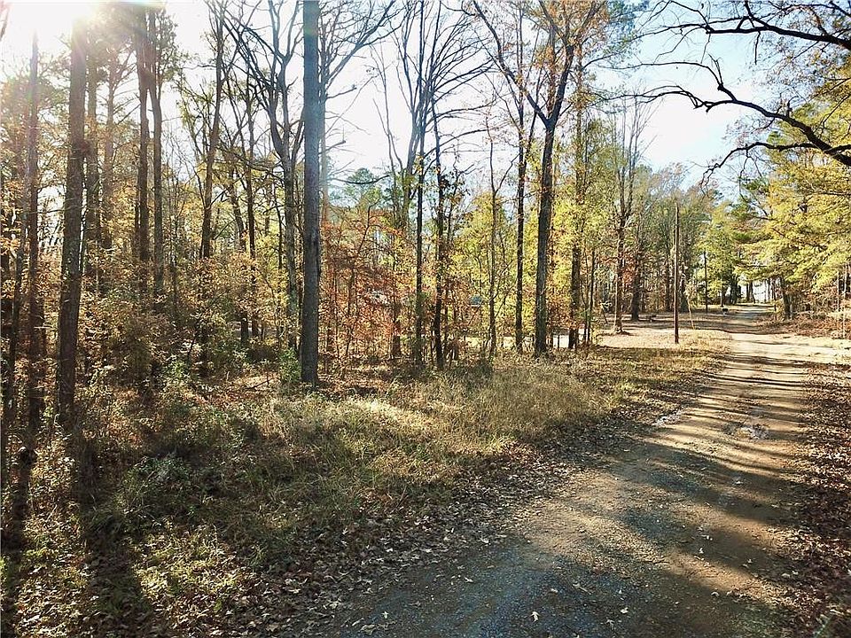 1st image of Howard Rd