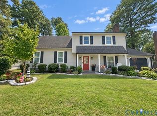 1141 Cumberland Dr, Colonial Heights, VA 23834
