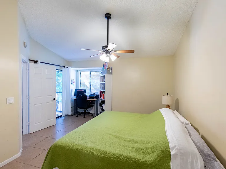 508 Harbour Pointe Way #508 — Photo 13