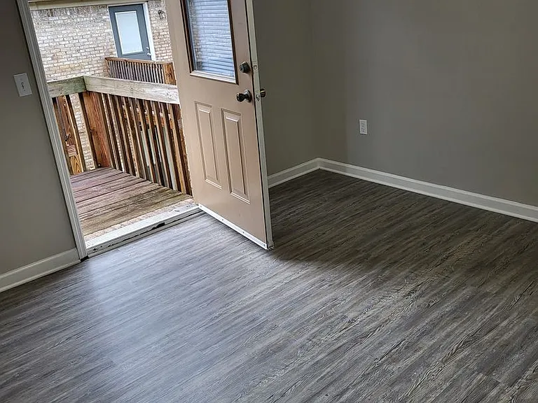 205 Keystone Dr — Photo 5