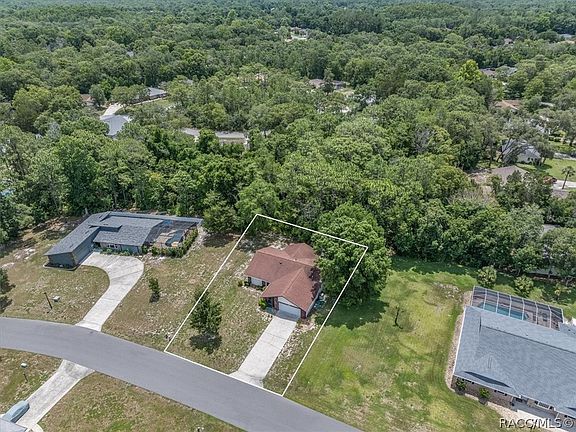 2nd image of 80 Sycamore Cir