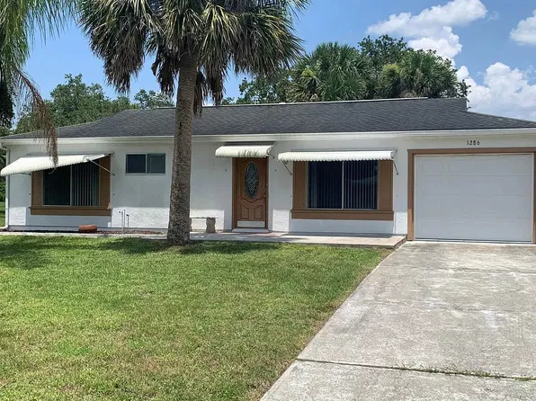 1286 Hillcrest Ave NW, Pt Charlotte, FL 33948