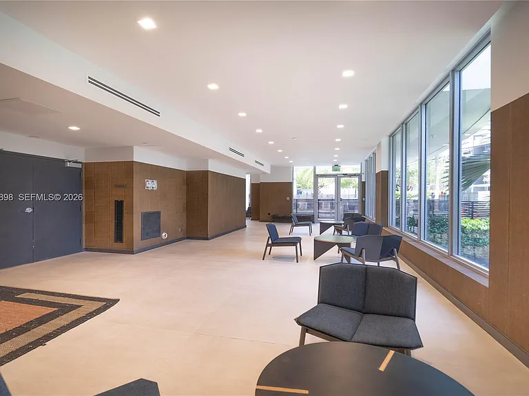 13800 Highland Dr #Penthouse 4 — Photo 35